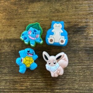 Pokémon Croc charms - 4 pcs